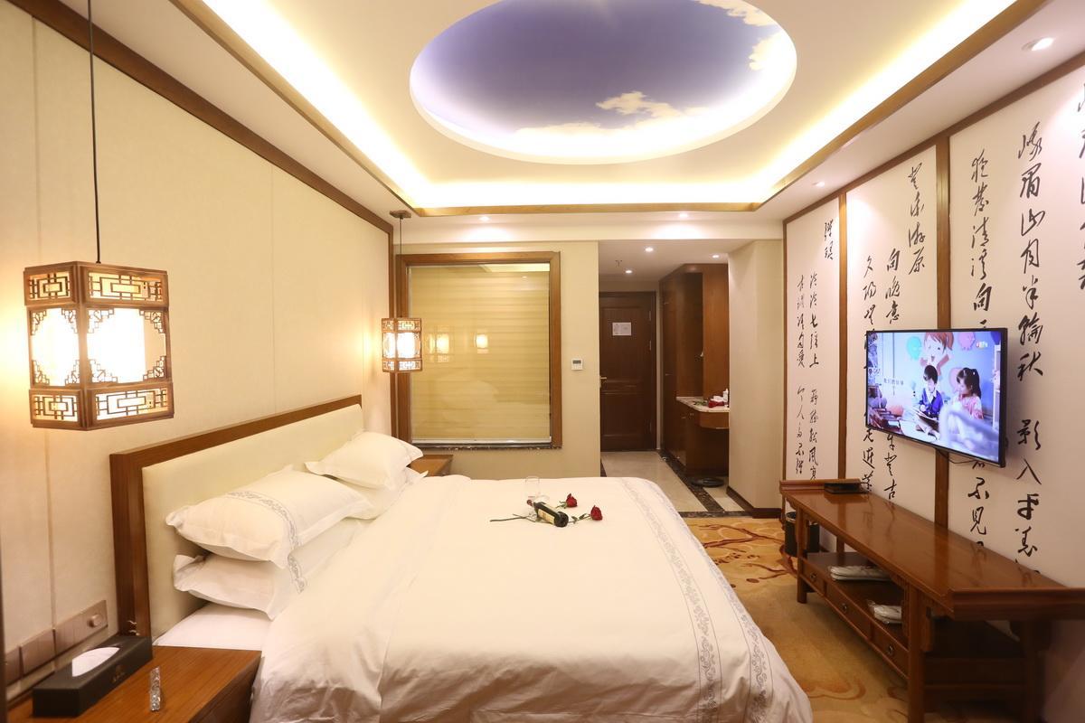 Mingshan Hotel Ченду Екстер'єр фото