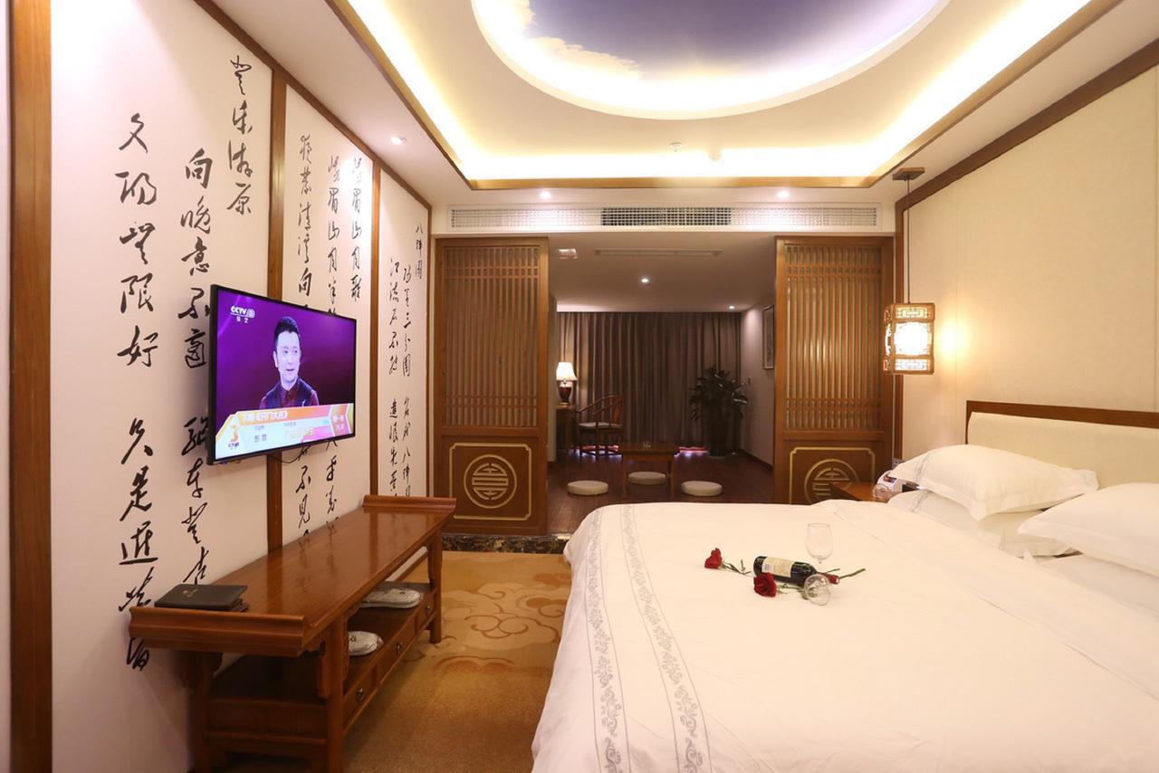 Mingshan Hotel Ченду Екстер'єр фото
