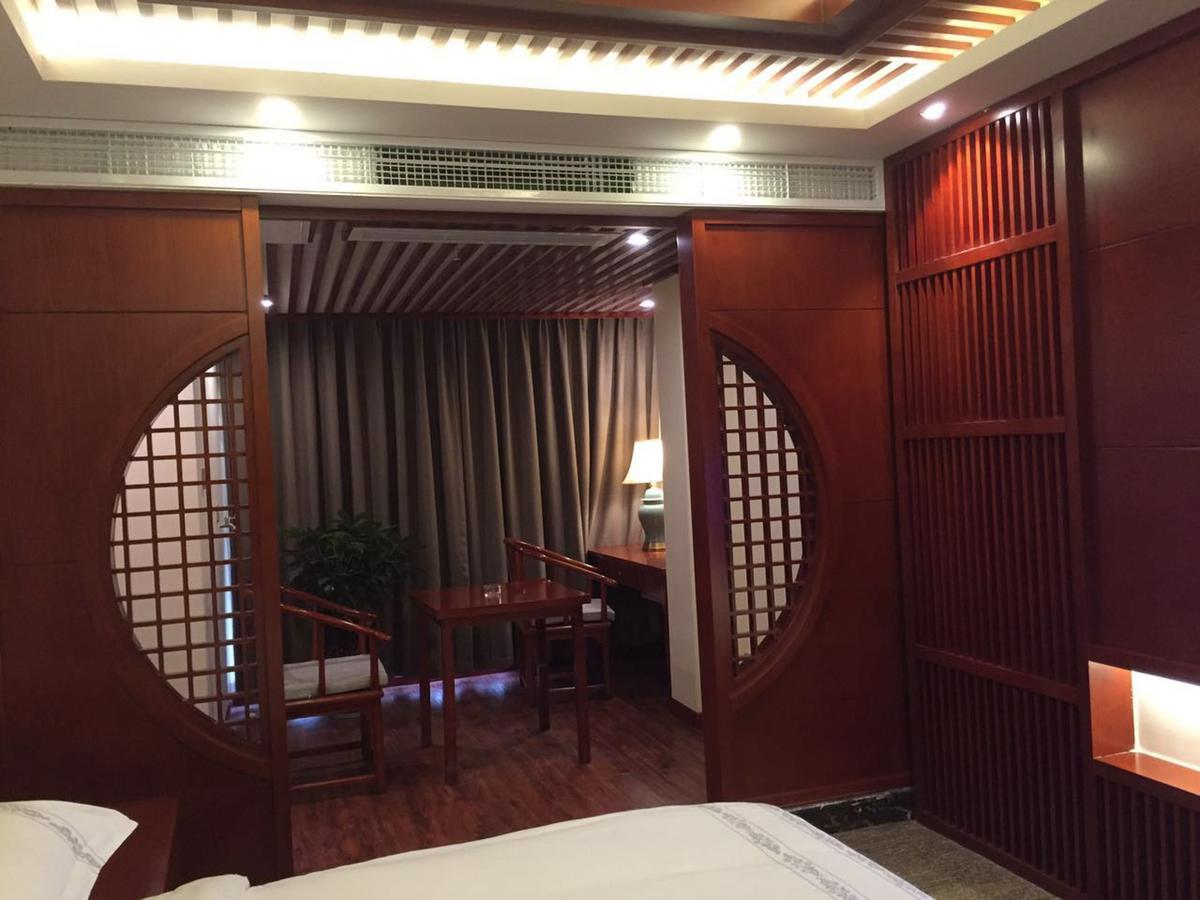 Mingshan Hotel Ченду Екстер'єр фото