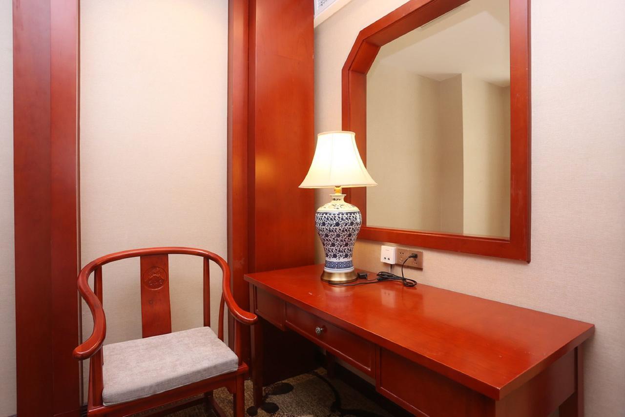 Mingshan Hotel Ченду Екстер'єр фото