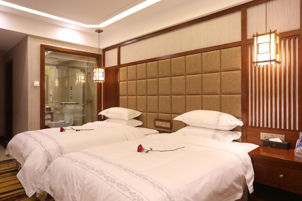 Mingshan Hotel Ченду Екстер'єр фото