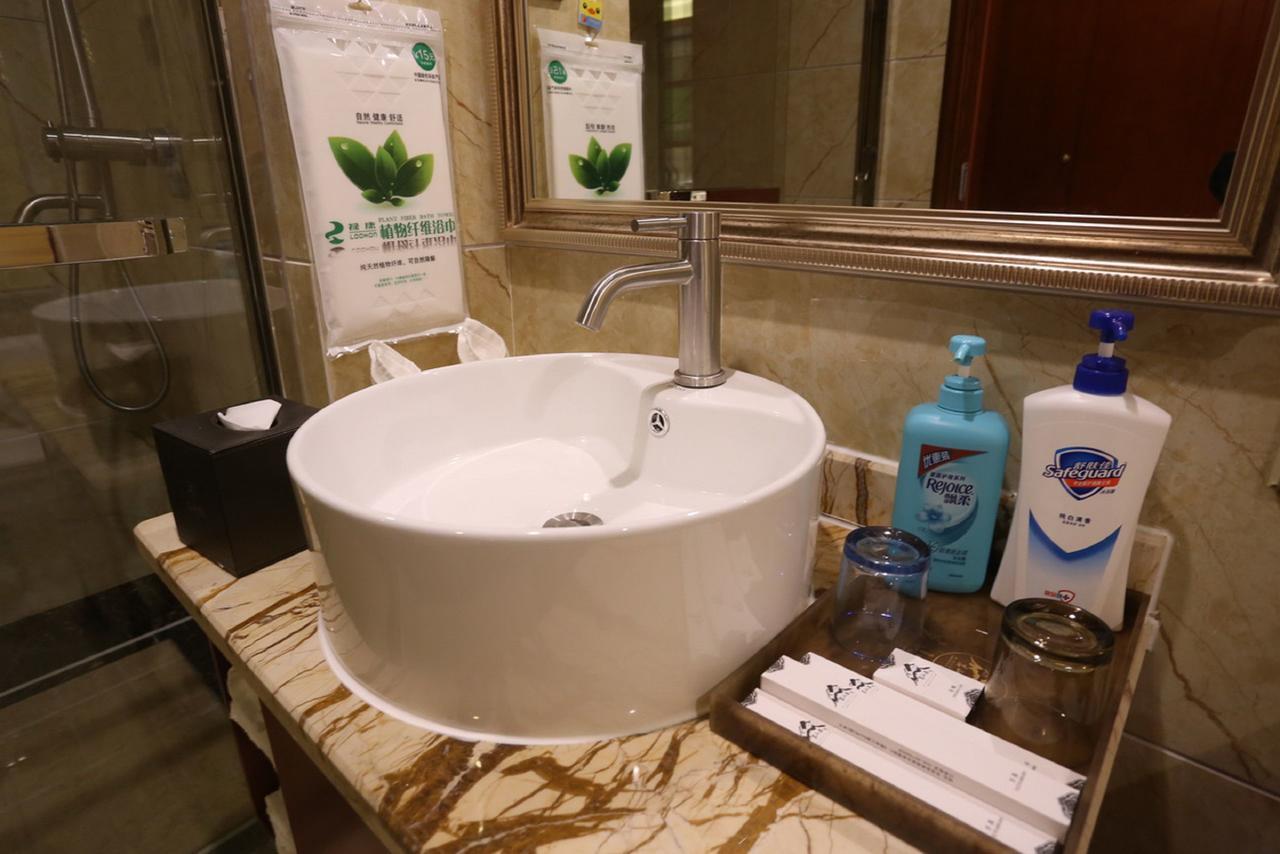 Mingshan Hotel Ченду Екстер'єр фото