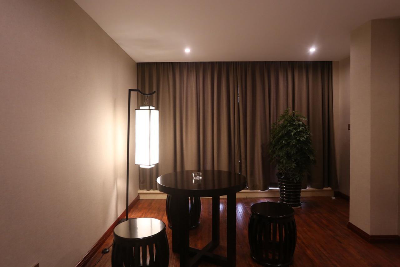Mingshan Hotel Ченду Екстер'єр фото