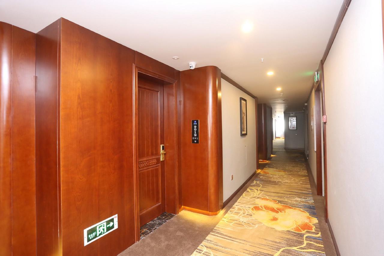 Mingshan Hotel Ченду Екстер'єр фото